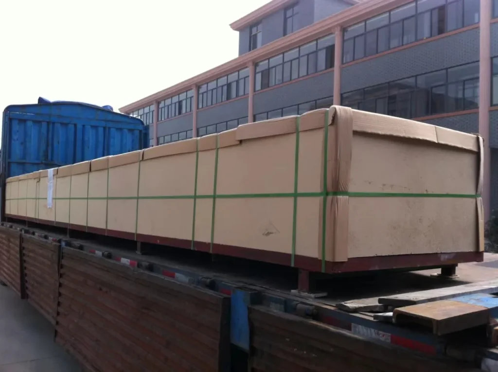 LCL package of fiberglass gratings
